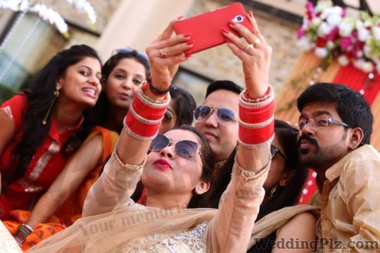 The Flash Man Photographers and Videographers weddingplz