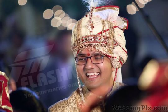 The Flash Man Photographers and Videographers weddingplz