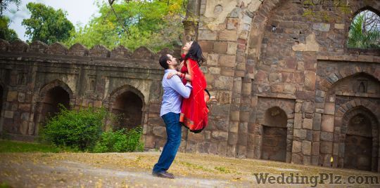 Zoom Photo Color Lab and Digital Studio Photographers and Videographers weddingplz