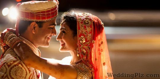 Zoom Photo Color Lab and Digital Studio Photographers and Videographers weddingplz