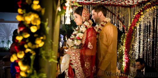 Zoom Photo Color Lab and Digital Studio Photographers and Videographers weddingplz