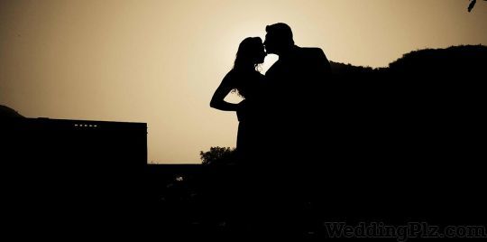 Zoom Photo Color Lab and Digital Studio Photographers and Videographers weddingplz