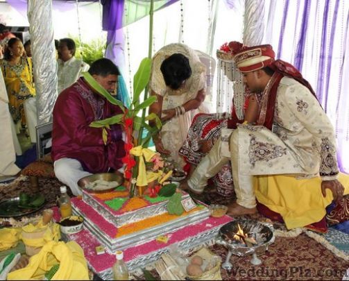 Maa Ambe Jyotish Kendra Pandits weddingplz