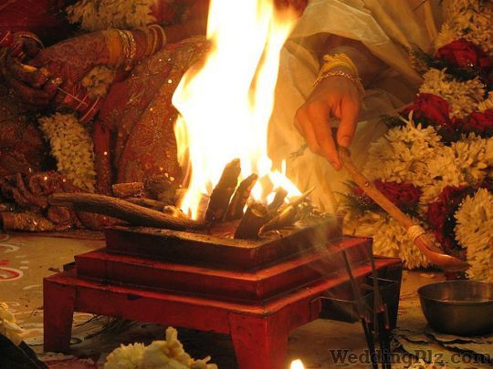 Pundit Anil Shastri Pandits weddingplz