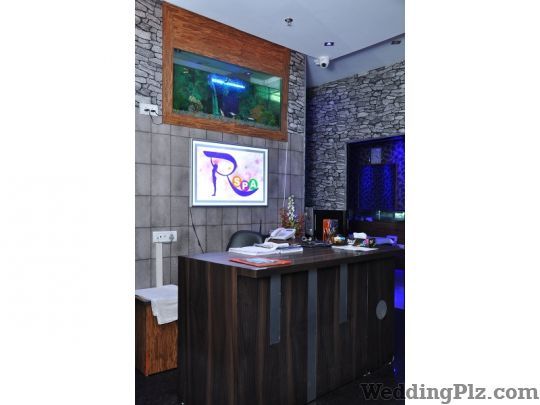 Relaxe Spa Spa weddingplz