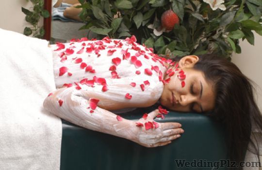 Exclusive Salon Spa and Academy Spa weddingplz