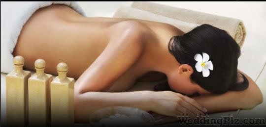 Black Burberry Salon and Spa Spa weddingplz