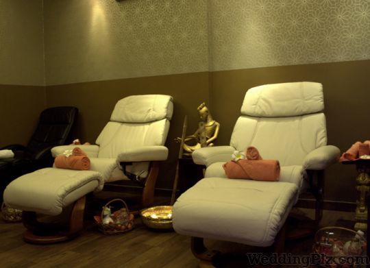 Moksham The Fashion Spa Spa weddingplz