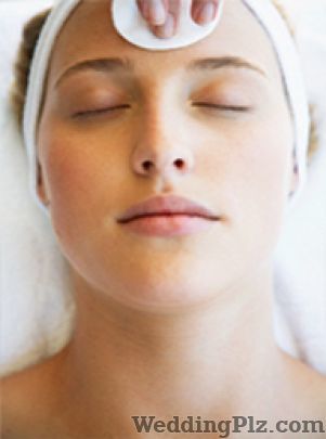 Reflections Salon and Spa Spa weddingplz