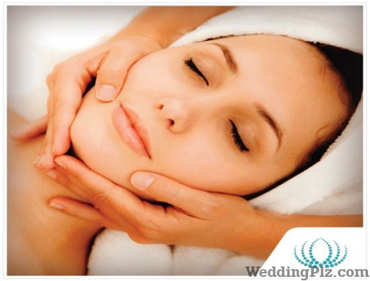 Seven Seas Evania Spa weddingplz
