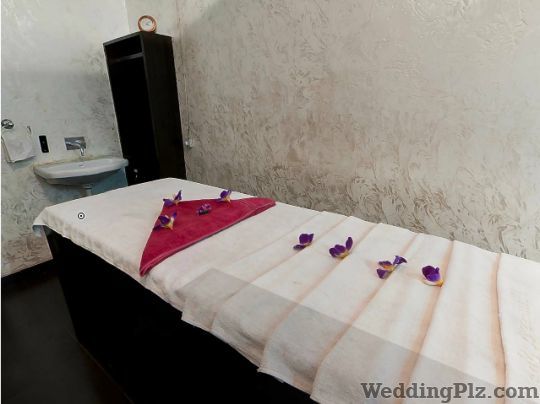 Burn Gym and Spa Spa weddingplz