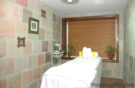 Club Citrus Unisex Salon And Spa Spa weddingplz