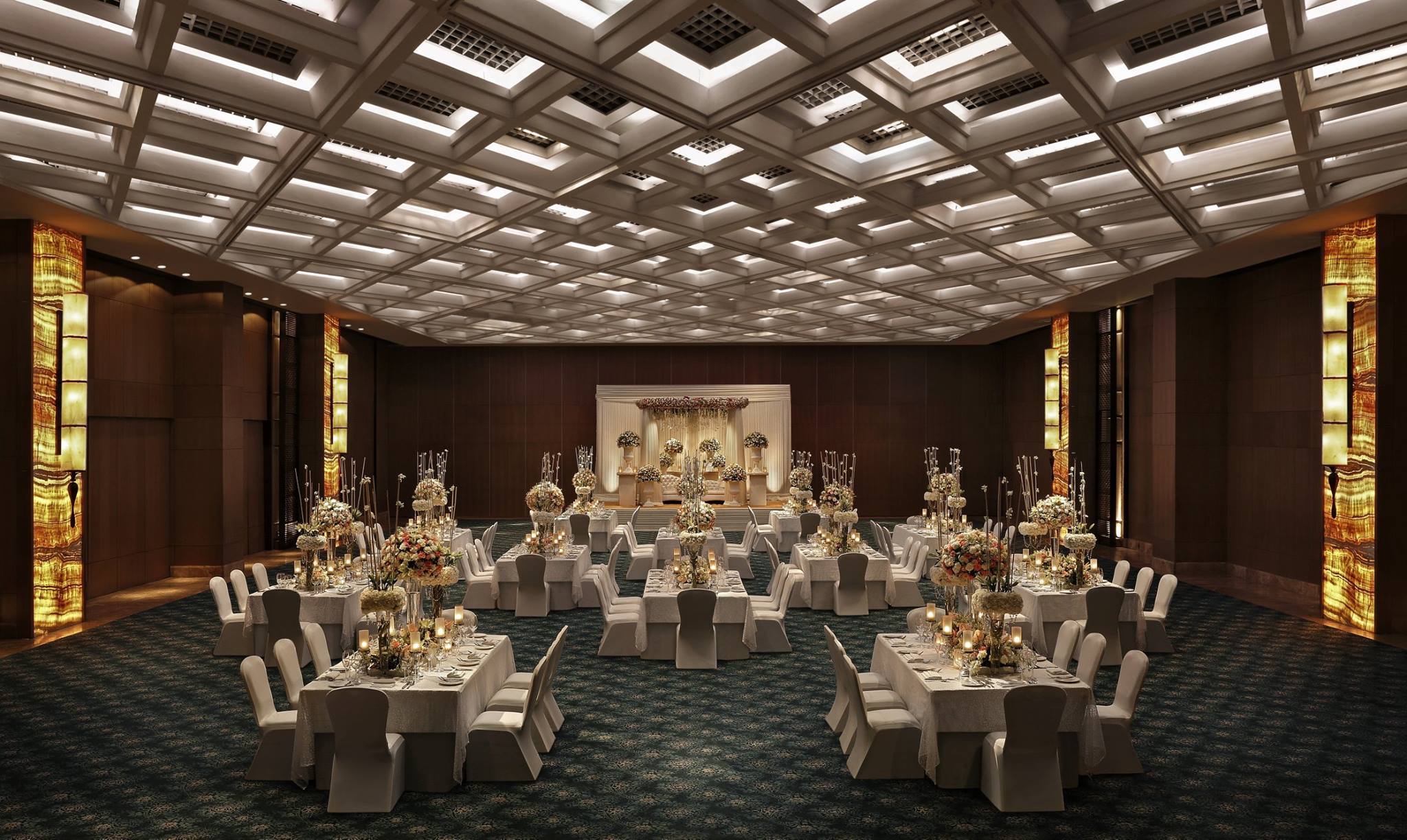 The Leela Palace Banquets weddingplz
