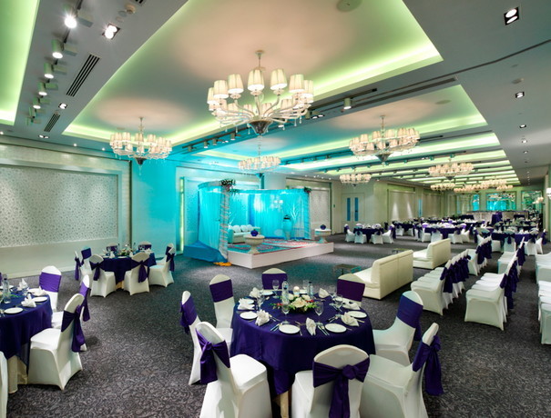 Radisson Blu Hotel Banquets weddingplz