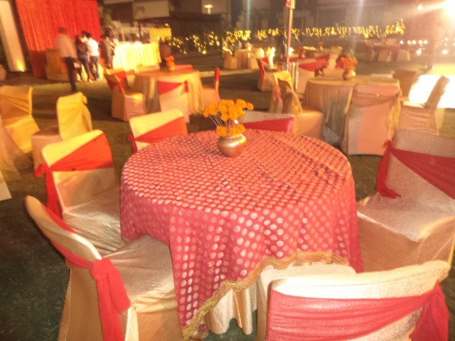 Oodles Hotel Banquets weddingplz