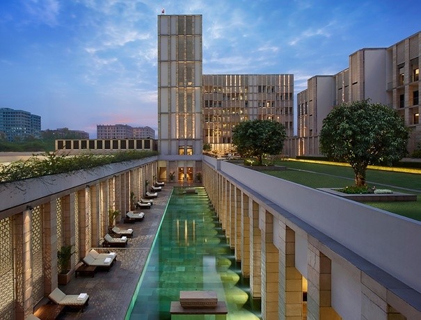 The Lodhi Banquets weddingplz
