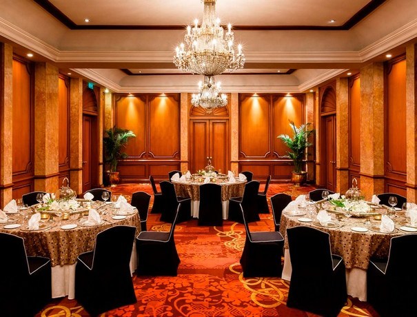 The Taj Mahal Hotel Banquets weddingplz