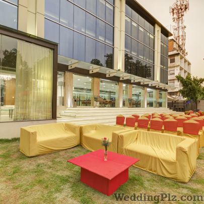 Hotel Palm Springs Medi Spa and Stays Banquets weddingplz