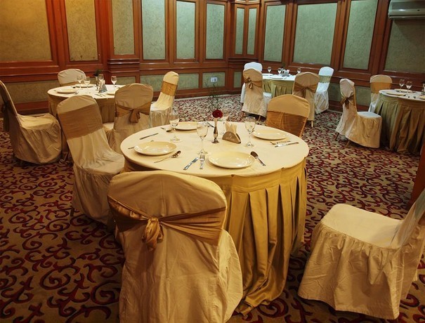 The BMK Hotel Banquets weddingplz
