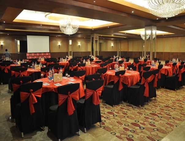 Savoy Suites Banquets weddingplz