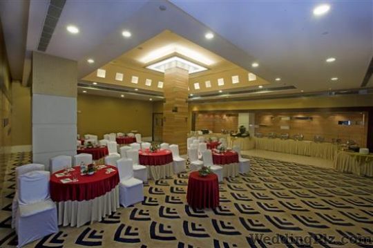 Tulip Inn Banquets weddingplz