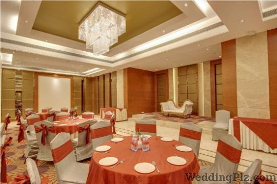 Tulip Inn Banquets weddingplz