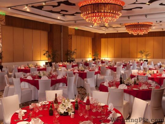 Crowne Plaza Banquets weddingplz