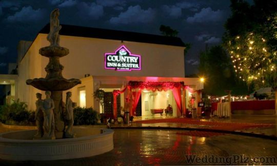 Country Inns and Suites By Carlson Banquets weddingplz