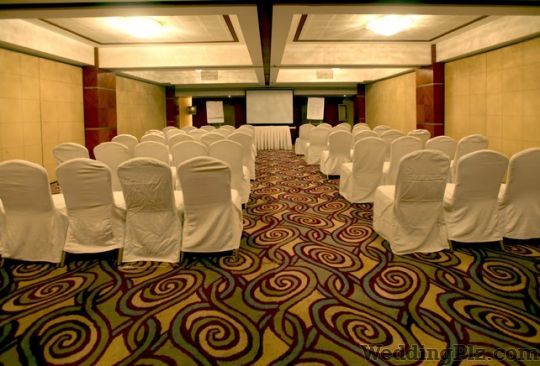 Peninsula Grand Banquets weddingplz