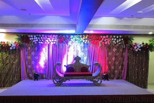 Suvi Palace Banquets weddingplz