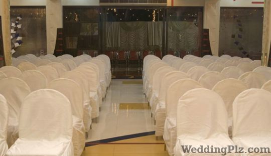 Flags Banquets weddingplz