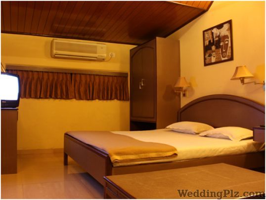Hotel Beach Garden Banquets weddingplz