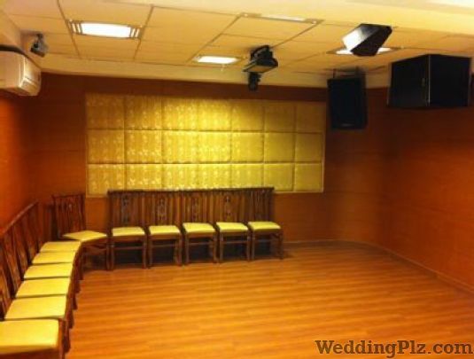 Laziz Rasoi Banquet Banquets weddingplz