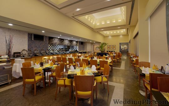 Radha Hometel Banquets weddingplz