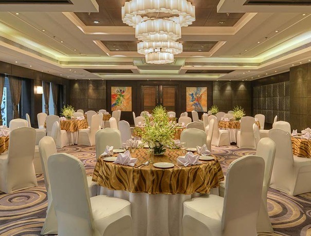 Fortune Inn Grazia Banquets weddingplz