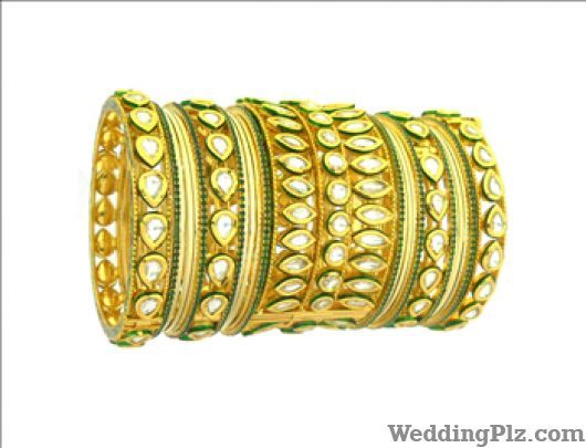 Tip Top Point Wedding Accessories weddingplz