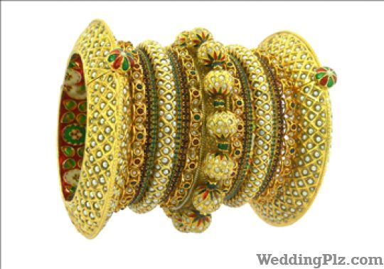 Tip Top Point Wedding Accessories weddingplz