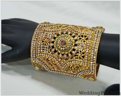 Mani Ram Balwant Rai Wedding Accessories weddingplz