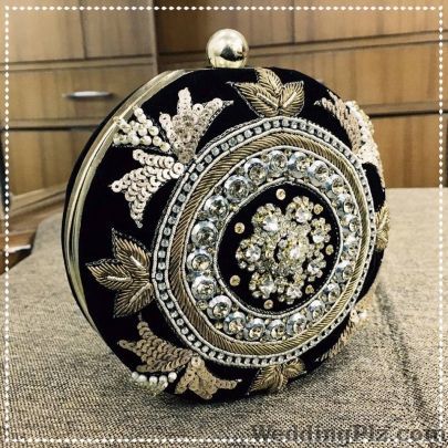IRYA Lifestyle Wedding Accessories weddingplz