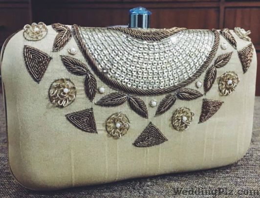 IRYA Lifestyle Wedding Accessories weddingplz