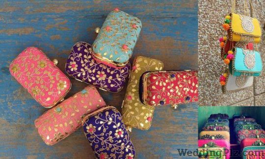 Novelty Items Hub Wedding Accessories weddingplz