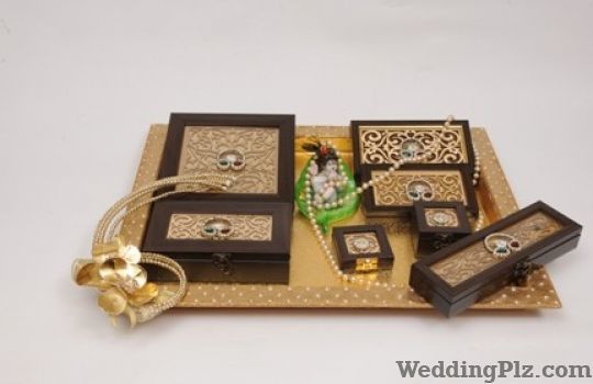 Magnificence By Shalini Beriwal Wedding Gifts weddingplz