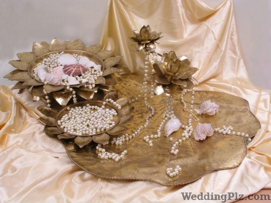 Magnificence By Shalini Beriwal Wedding Gifts weddingplz