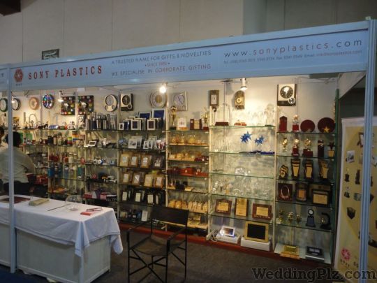 Sony Plastics Wedding Gifts weddingplz