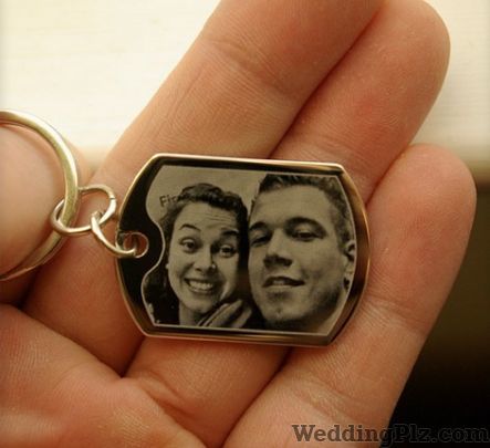 Miles N Smiles Wedding Gifts weddingplz