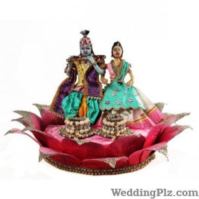 Gitika Pathella Designs Wedding Gifts weddingplz