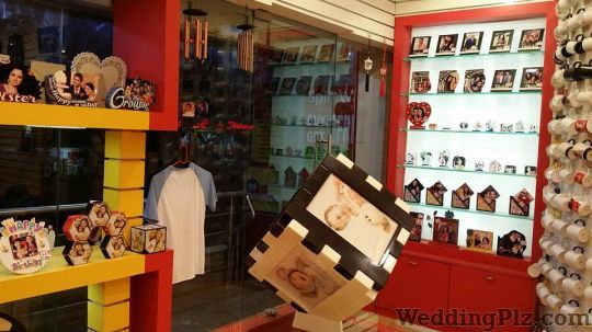 Red Moments Zahra Ventures Wedding Gifts weddingplz