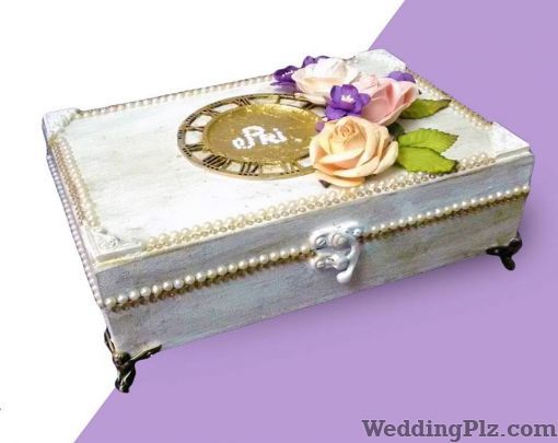 Customade Musings by Karishma Wedding Gifts weddingplz