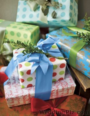 Customade Musings by Karishma Wedding Gifts weddingplz