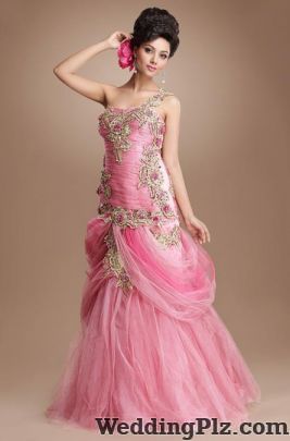 Sprucee Wedding Lehnga and Sarees weddingplz